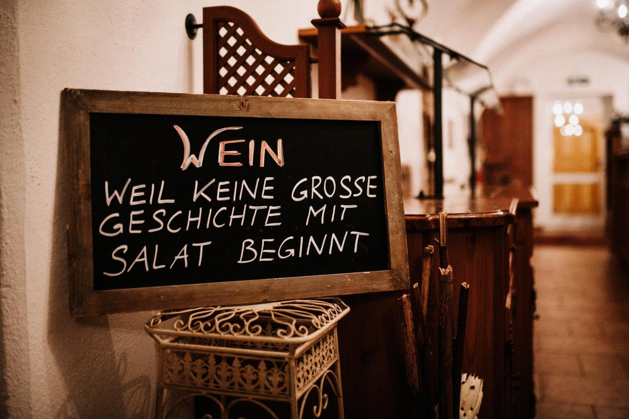 Hotel - Wirts'Haus "Zum Schweizer" Lofer Bagian luar foto